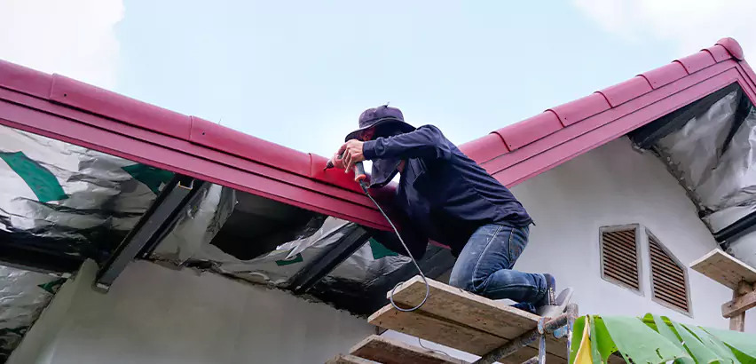 Rain Gutter Repair in Oak Park