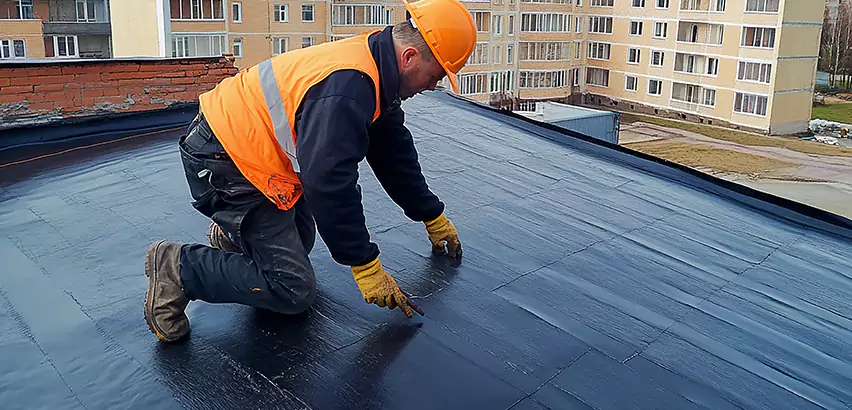 Professional TPO Roof Replacement Services in Oak Park, IL